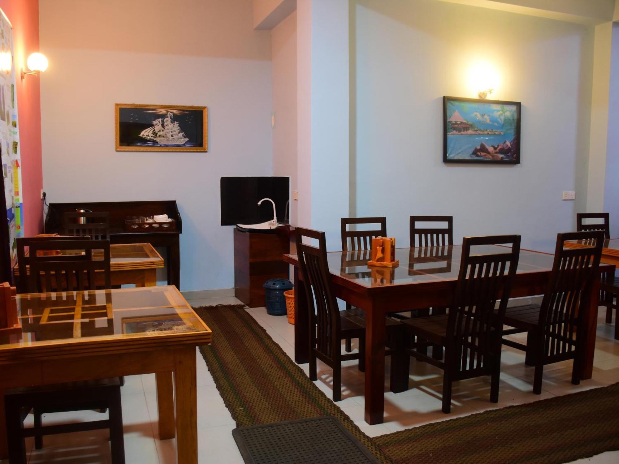 Grand View Guest House Хапутале Екстериор снимка