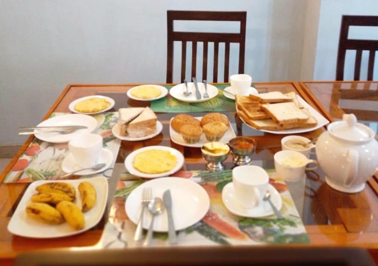 Grand View Guest House Хапутале Екстериор снимка