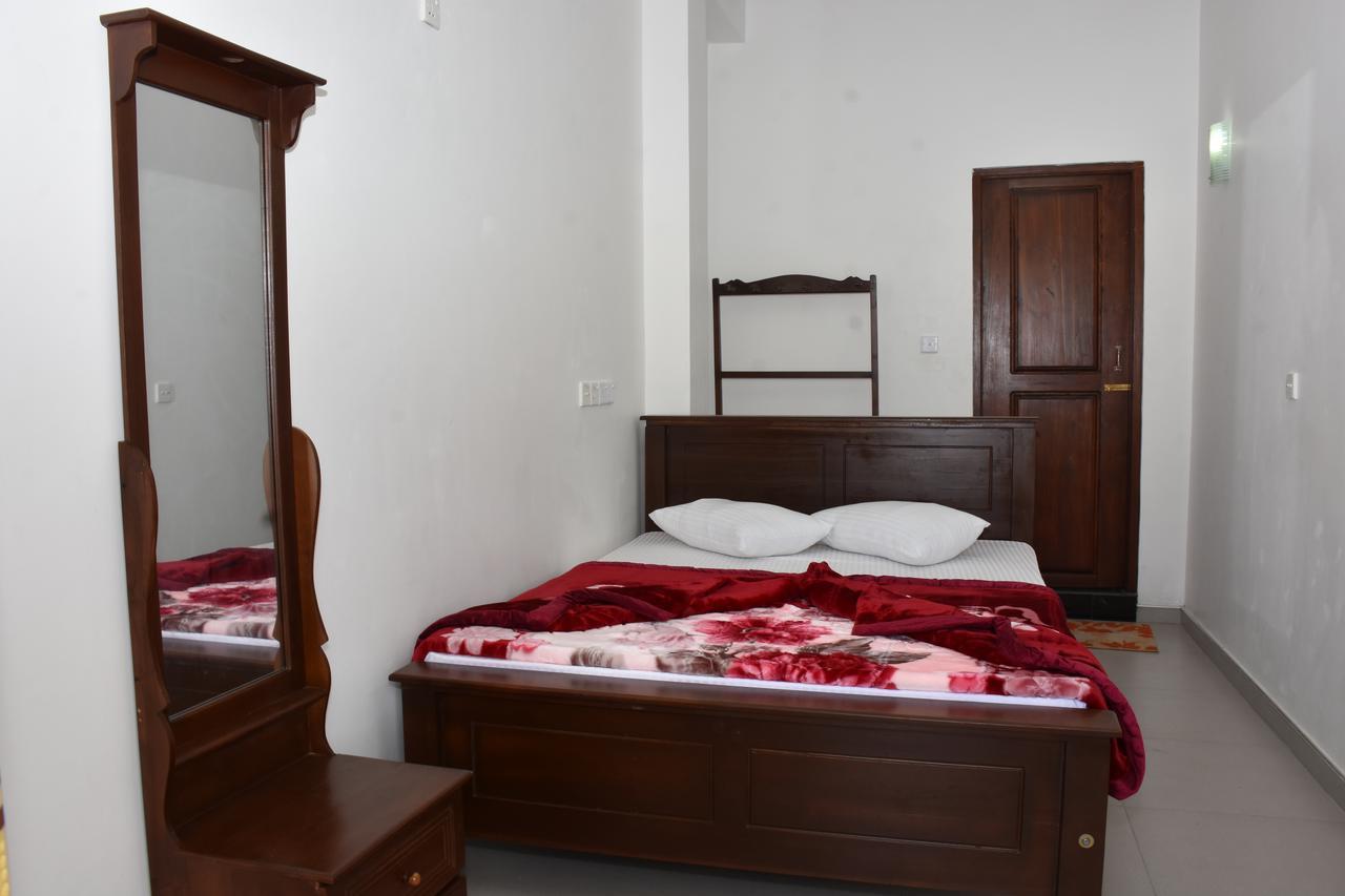 Grand View Guest House Хапутале Екстериор снимка